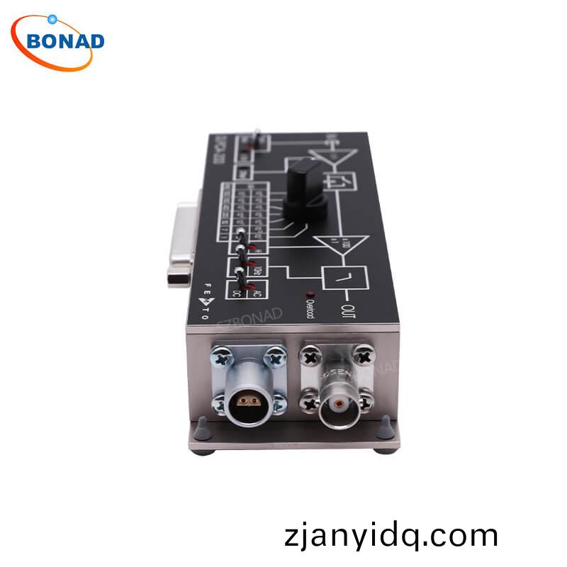 DLPCA-200可變增(zeng)益電流放大器